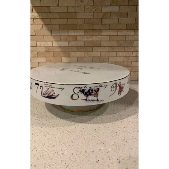 12 Days of Christmas Pedestal Porcelain Stand - Picture 4 of 11